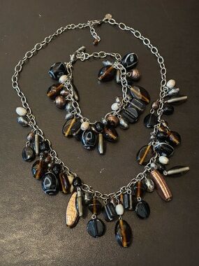 Just Jewelry Cha Cha Beaded Necklace in Black, Brown, and Gray w/bracelet set